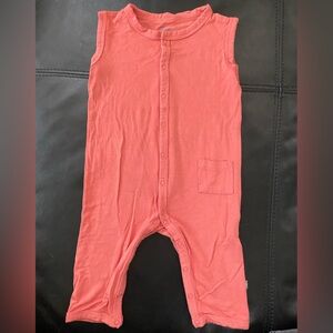 Kyte Baby Sleeveless snap Romper in “Melon”, 6-12 months